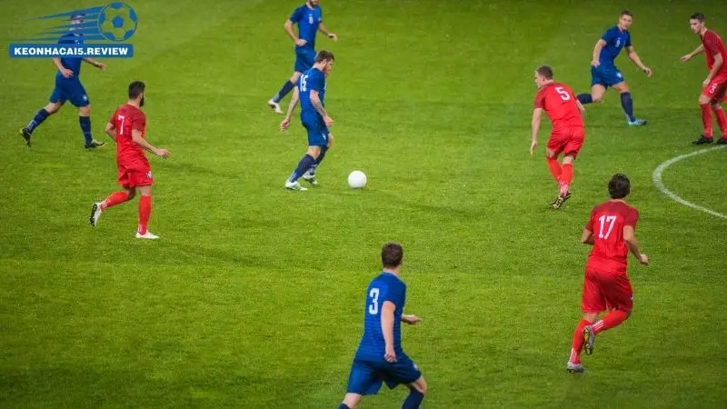 Dựa trên lối chơi để đưa ra dự đoán